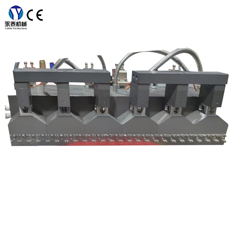Hot melt adhesive spray gun with anti-drip function